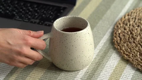 Tea mug 库存影片 302603316