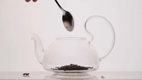 Tea Pouring Into Teapot Video stock 134292461