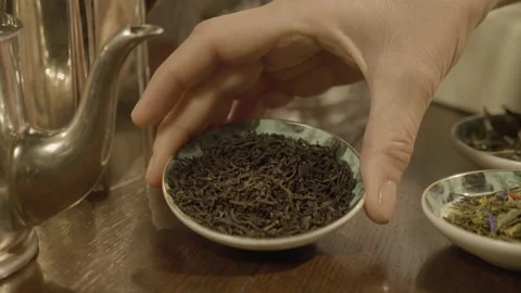 Tea in a saucer 動画素材 220843490