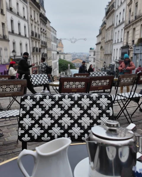 Tea time in Paris Vídeos de archivo 291396080