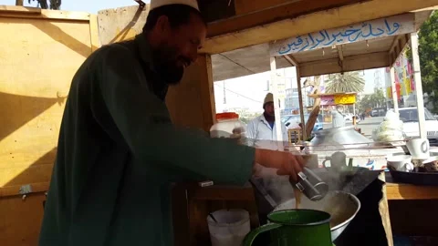 Tea vendor Karachi Stock Footage 131993912