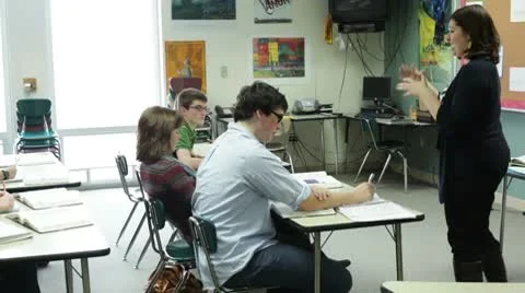 Teacher giving lecture Stock-Footage 10753240