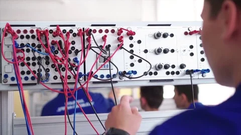 Teaching and learning for students in Mechanical Engineering and Electronics Stock Footage 82109693