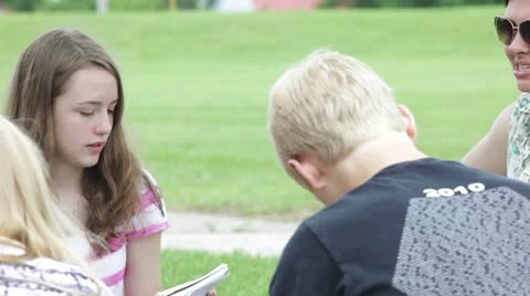 Teaching class outside outdoors Video stock 12191534