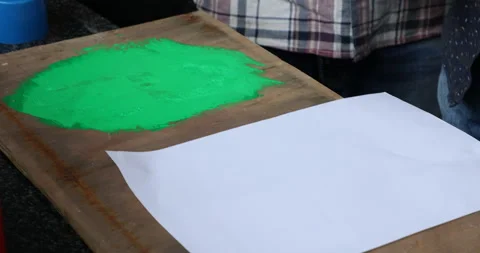 Teaching how to do Art work on paper 스톡 동영상 142256551