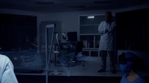 Team of Medical Surgeons use Augmented Holographic Technology. Video stock 122596249