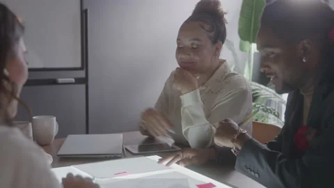 Team Members Having a Constructive Discussion Video stock 208803863