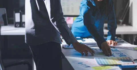 Team of Program Developer Collaborating on UXUI Design Planning in a Modern.. 스톡 사진