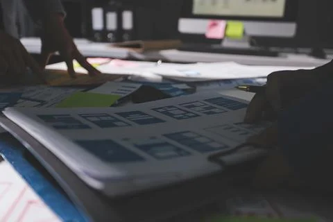 Team of Program Developer Collaborating on UXUI Design Planning in a Modern.. 스톡 사진