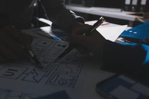 Team of Program Developer Collaborating on UXUI Design Planning in a Modern.. Foto stock
