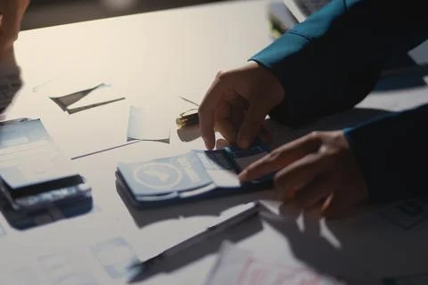 Team of Program Developer Collaborating on UXUI Design Planning in a Modern.. Foto stock
