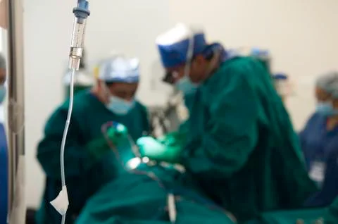 Team surgeon at work in operating room. Foto stock