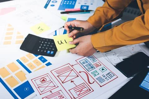 Team of UI UX web designer are working together to develop mobile responsiv.. Foto stock