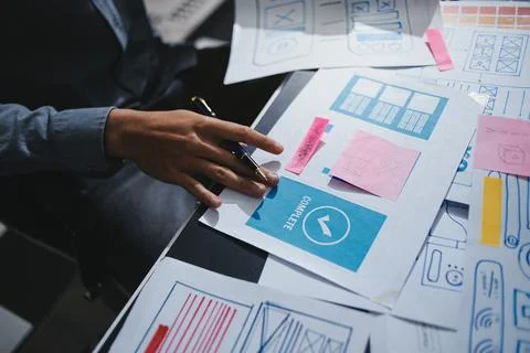 Team of UI UX web designer are working together to develop mobile responsiv.. Foto stock