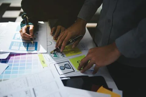 Team of UI UX web designer are working together to develop mobile responsiv.. Foto stock