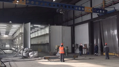 A team of workers is waiting for the start of work. Stock Footage 104656950