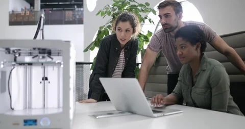 Team working with 3D printer Stock Footage 86818299