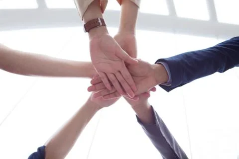 Teamwork people touch hands for unity group to succuss business. Foto stock