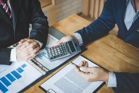 Teamwork process, Business team are presentation marketing plan strategy repo Stock Photos