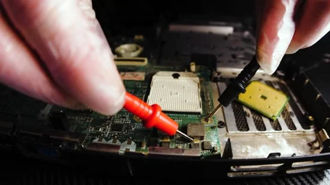 Tech diagnoses, repairs, upgrades computers, troubleshoots hardware Video stock 262435689