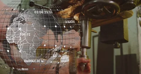 Tech reaching spindle gripping chuck and locking collet for industry with left Stock Footage 331026996