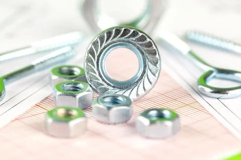Technical drawings of bolt and nut. Engineering, technology and metalworking 库存照片