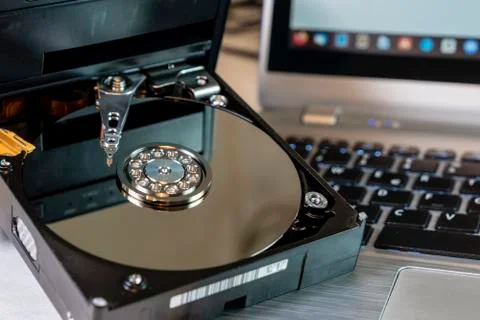Technical laboratory for hard disk repair. Foto stock