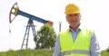 Technical Staff Engineer Talking Daily Report Man Speech Oil Extract Technology 4k or 4k+ Resolution