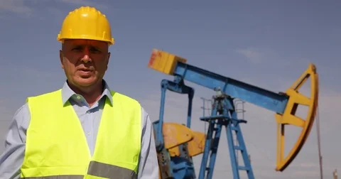 Technical Staff Engineer Talking Daily Report Man Speech Oil Extract Technology Stock Footage 83692111