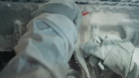 Technician accesses cryogenic vial in laboratory setting. Laboratory scene Stock-Footage 346523033