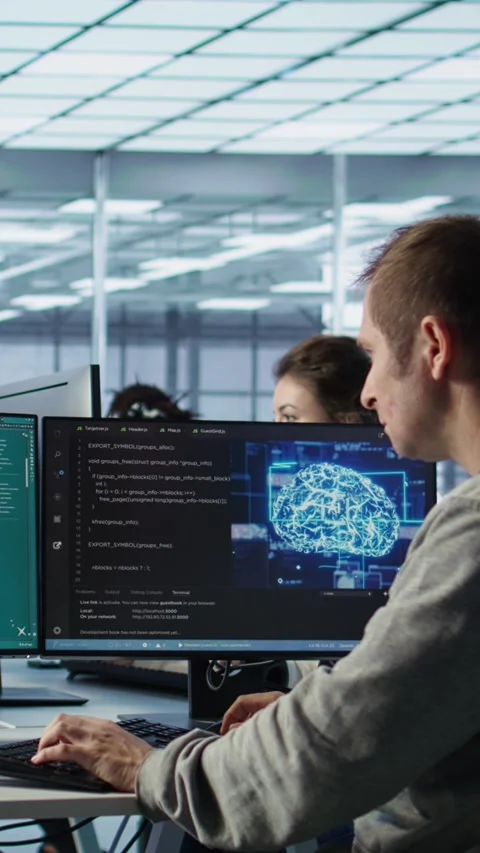 Technician in data center building text to image AI generator Vídeos de archivo 319562764