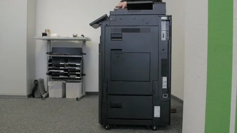 Technician dismantles a multifunction device. Stock-Footage 170737666