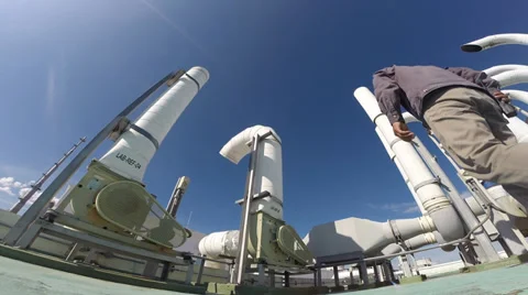 Technician man check pollution blower 動画素材 38686512