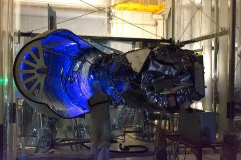 A technician performs a black light inspection of the Orbital ATK Pegasus ... 스톡 사진