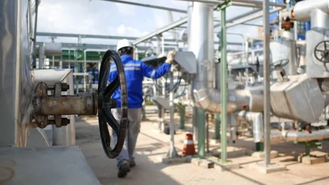 Technician worker working in oil refinery plant Stock Footage 164926002