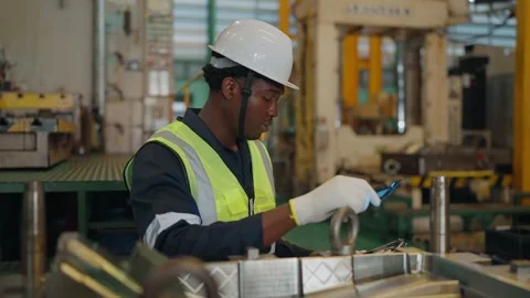 Technician's Precision Video stock 332201405