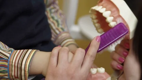 The technique of cleaning the teeth Stock Footage 73847591
