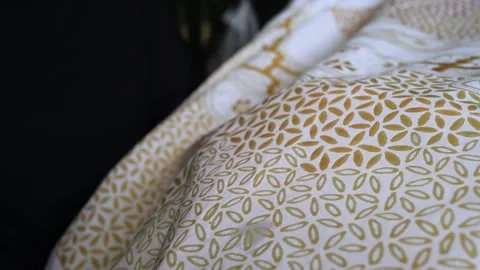 The technique of making batik by writing using a canting tool Video stock 280017642
