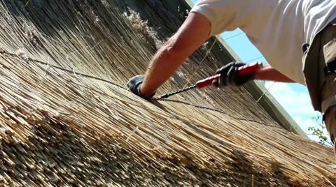 Techniques for roofthatching  Stock-Footage 37106593