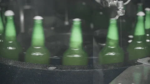 Technological line for beer bottling at the brewery. Technological process of Vidéo 151886896