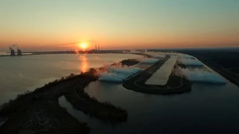 Technological pool of nuclear power plants at sunrise 库存影片 74327957