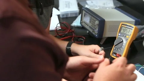 Technology college students learning with electronics engineering Stock Footage 123088929