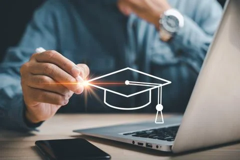 Technology drives education, training, e-learning and online courses, a man.. Fotos de archivo