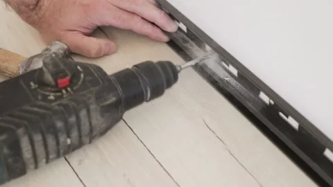 Technology installation and installation of plastic floor plinth  動画素材 147172637