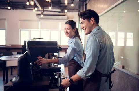 Technology is used in today s coffee shops to assist make them more conven... Stock-Fotos