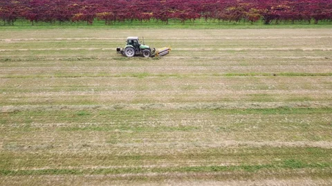 Tedder machinery in action on the ground Vídeos de archivo 163470246