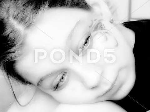 Teen face Stock Illustration