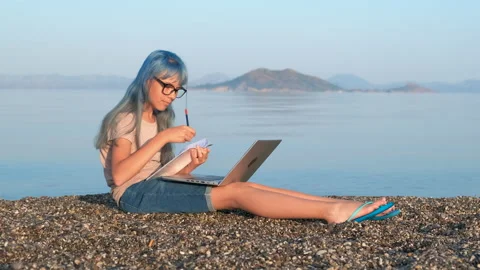 Teen summer study on the beach. Stock Footage 218503553