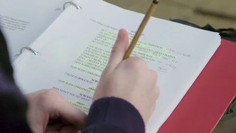 Teen theater student annotates script with pencil 스톡 동영상 85287611