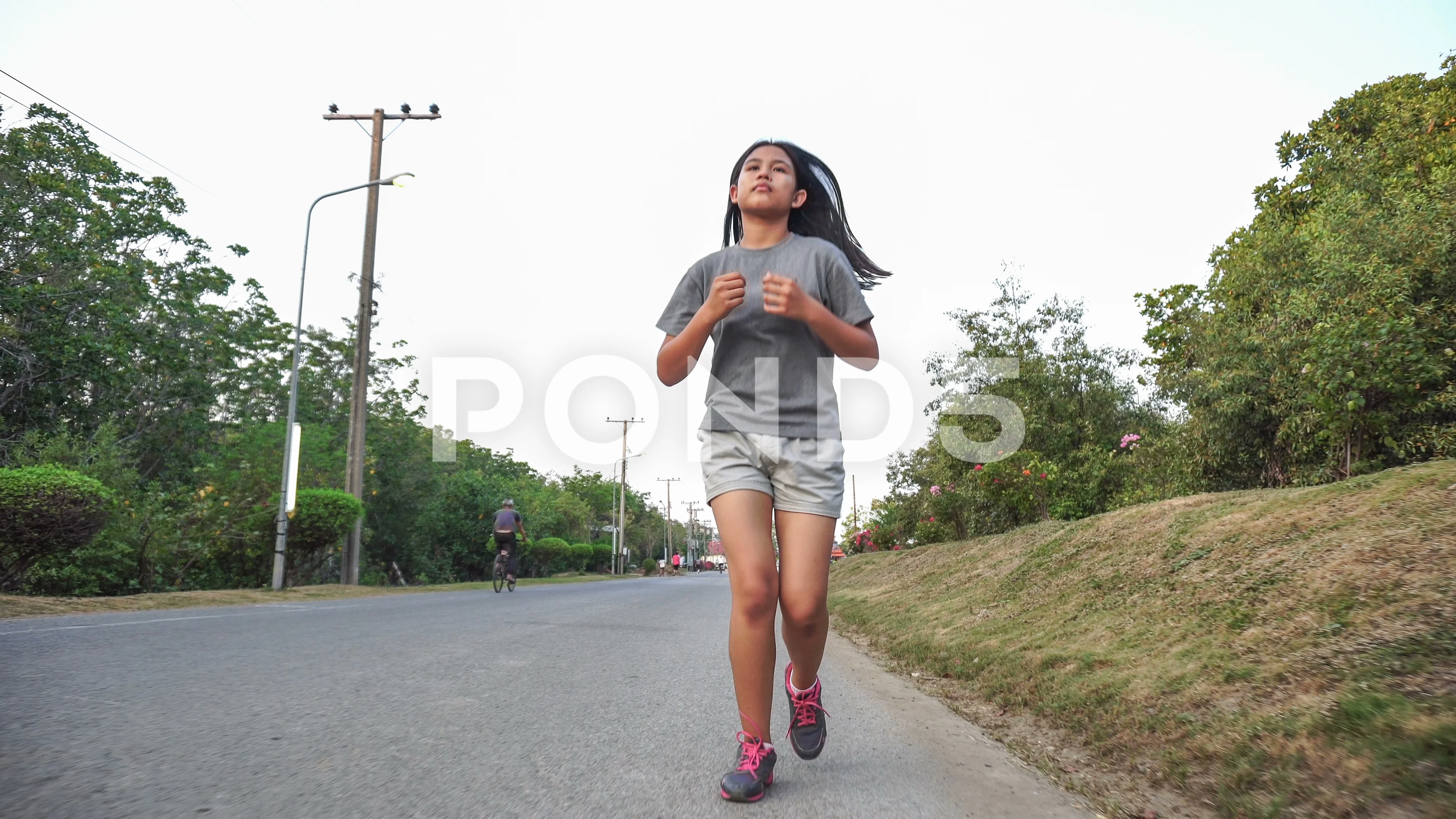 https://images.pond5.com/teenage-girls-running-park-exercising-footage-074859998_prevstill.jpeg